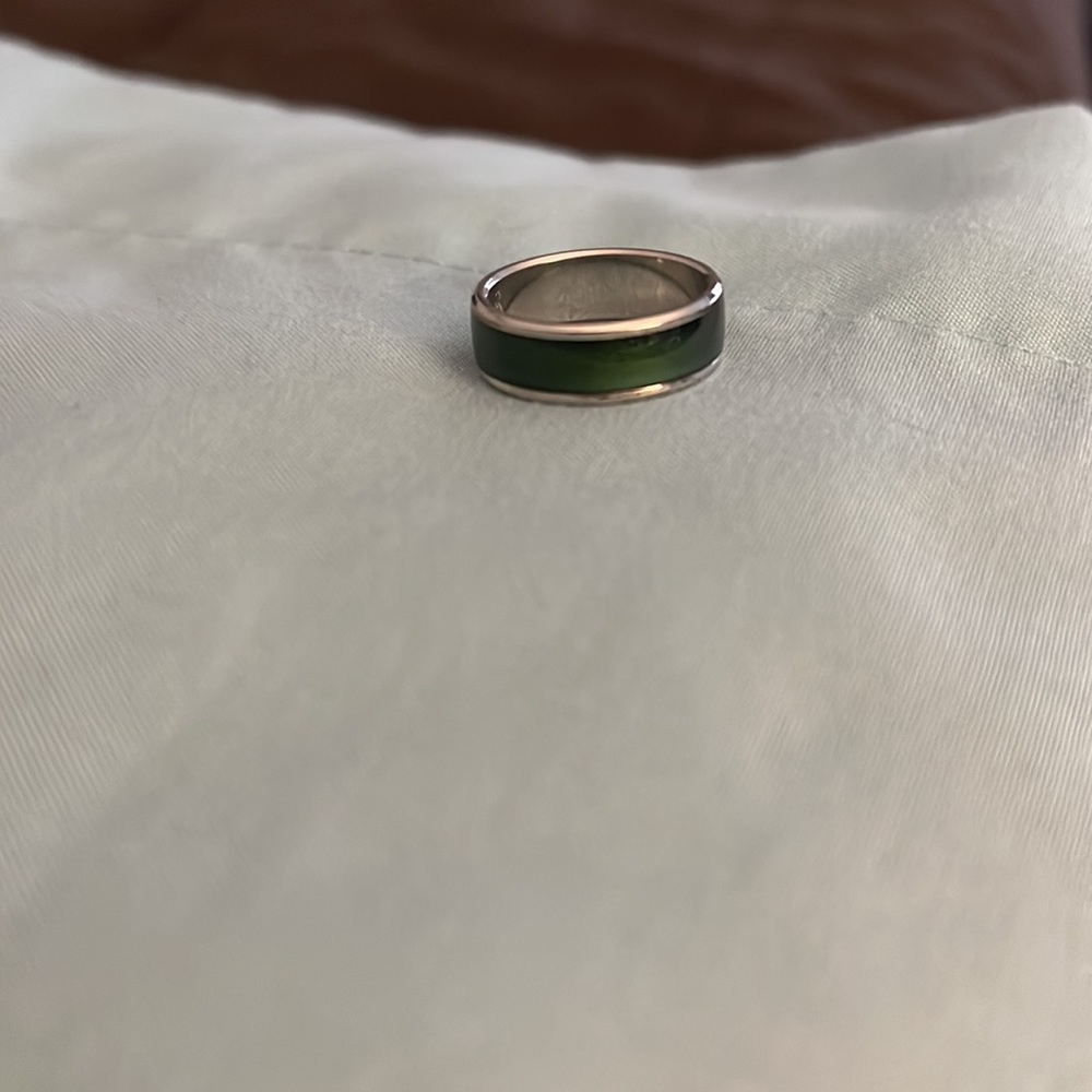 Mood Ring - Picture 2 of 7
